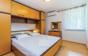 Apartment (A1)