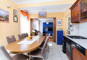 Apartment (A2) | Private kitchen