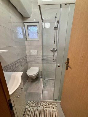 Apartment (A1) | Bathroom - Apartments Strahija (Rab)