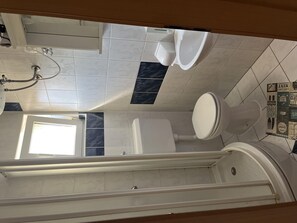 Apartment (A2) | Bathroom - Apartments Strahija (Rab)
