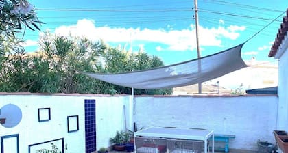 House in Roses with communal pool AV-51