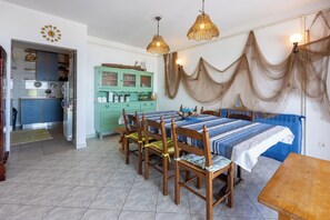 Apartment (A1) | Speisen