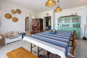 Apartment (A1) | Dining