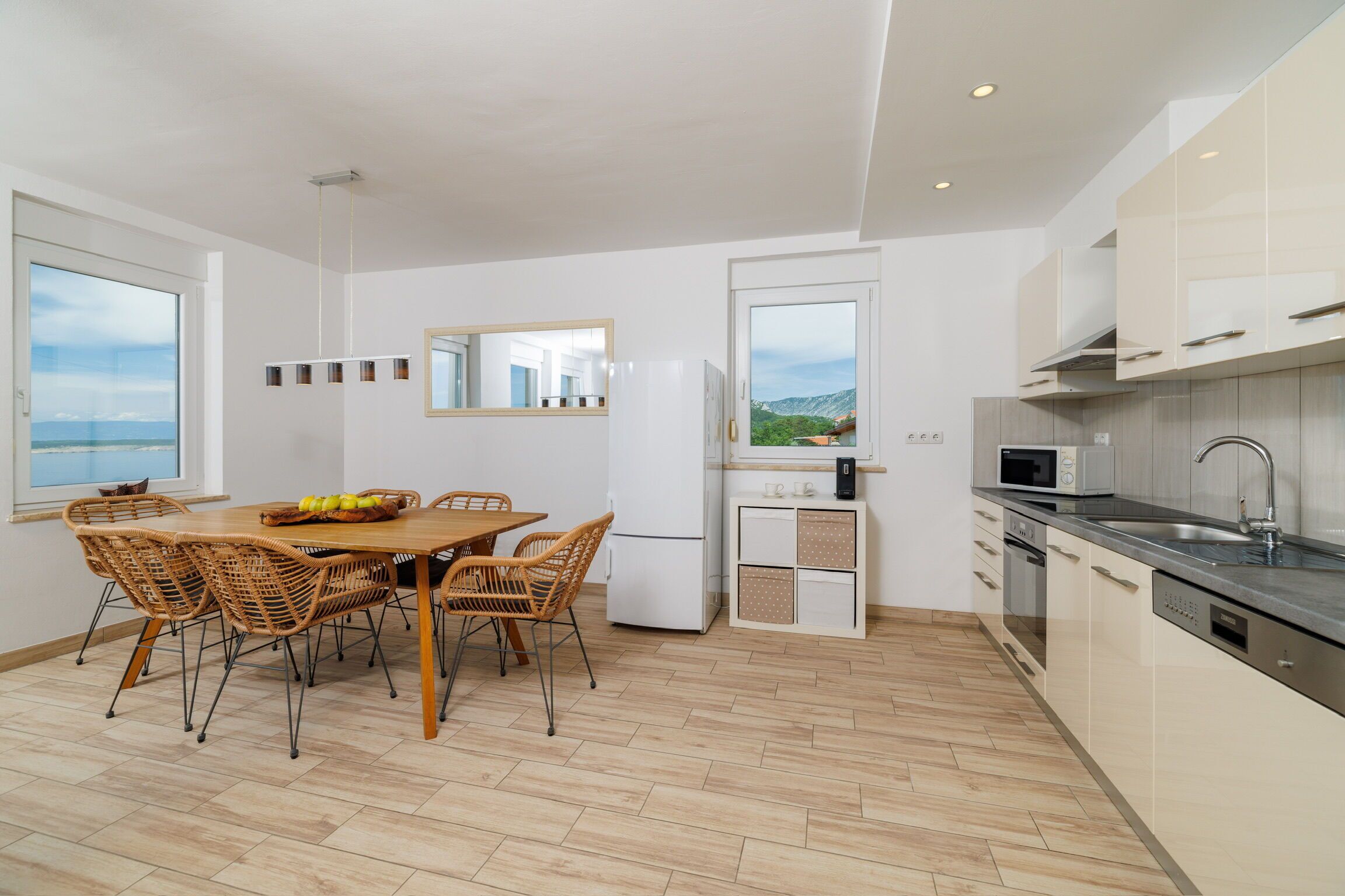 Apartment (A1) | Private kitchen | Fridge, microwave, oven, stovetop