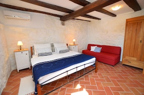 Iron/ironing board, free WiFi - House IVA (Opatija)