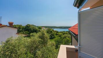 Apartment (A3) | Water view