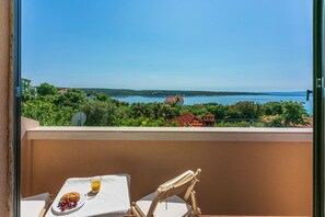 Apartment (A1) | Water view - Apartments Ljiljana (Rab)