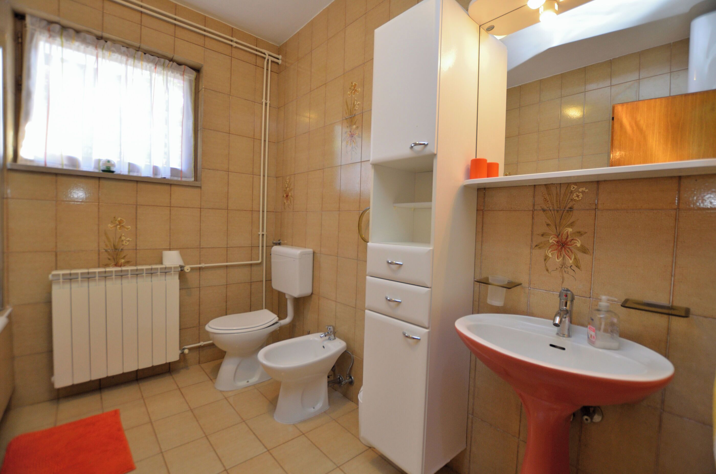 Apartment (A1) | Bathroom