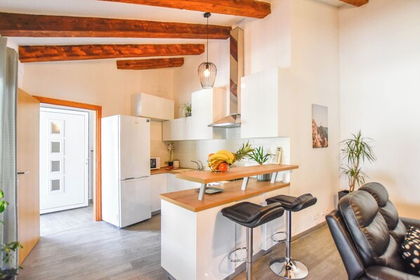 Villa | Private kitchen | Fridge, oven, stovetop, espresso maker - Villa Pave (Pakostane)