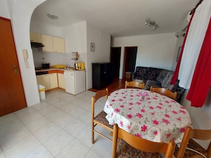 Appartement (A2) | Cuisine privée