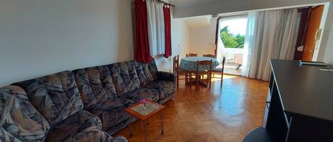 Apartment (A4) | Wohnzimmer