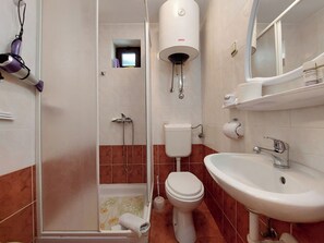 Room (S2) | Bathroom