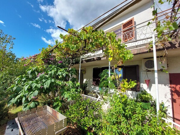 Property grounds - Rooms Anchy (Crikvenica)