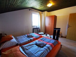 Iron/ironing board, free WiFi - Apartments Zuppy (Crikvenica)