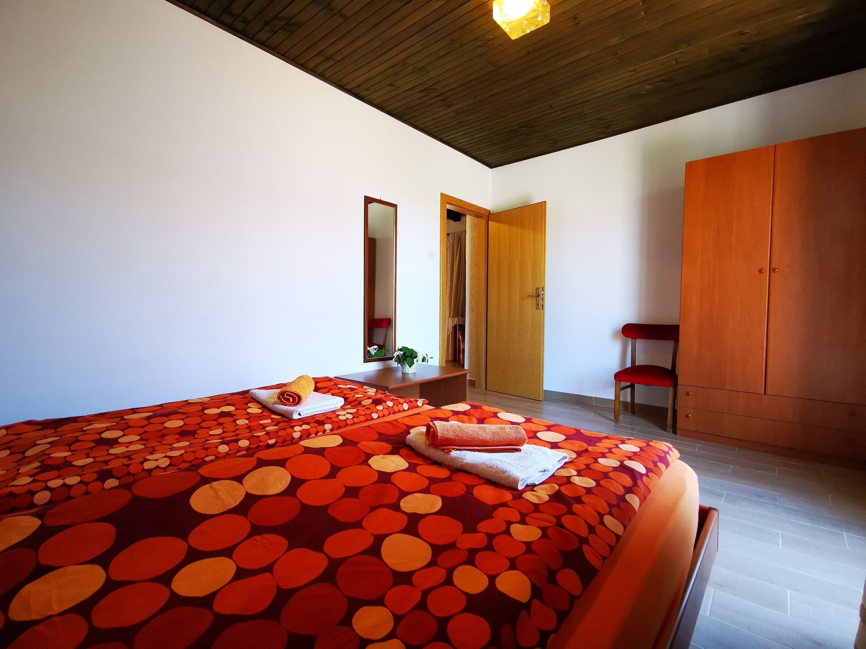 Strykejern/-brett og wi-fi (inkludert)