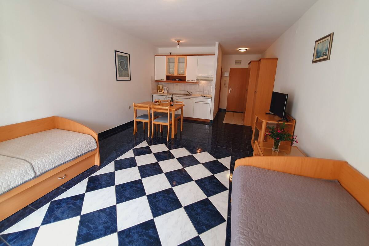 Studio (A5) | Salle de séjour