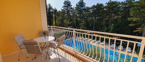 Apartment (A4) | Pool | Outdoor pool, a heated pool