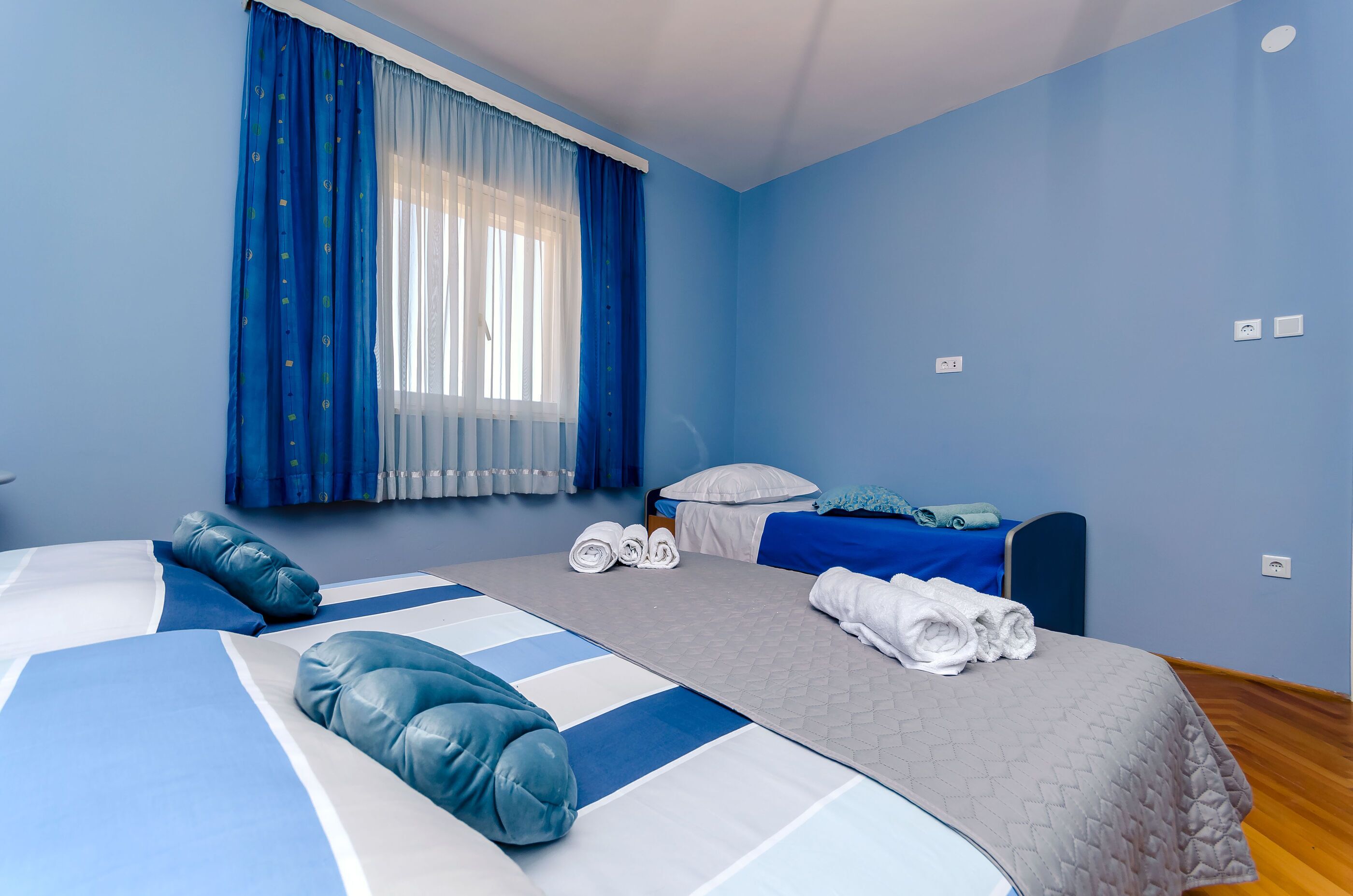 In-room safe, iron/ironing board, free WiFi