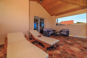 Maison | Fer et planche à repasser, Wi-Fi gratuit