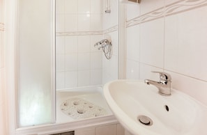 Apartamento (A1) | Banheiro | Chuveiro 