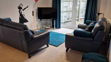 Family House | Living area