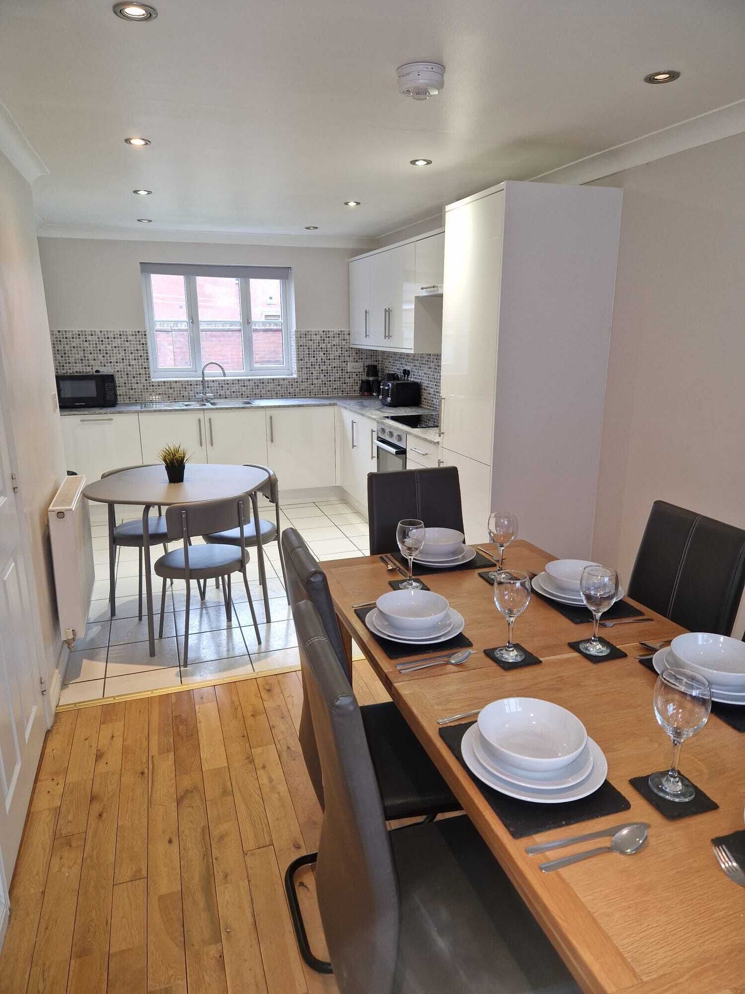 Family House | Dining room