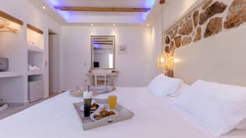 In-room safe, blackout curtains, free wired Internet, bed sheets