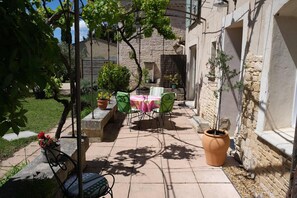 Outdoor dining - Vacation rental with pool CARPENTRAS LS4-374 (Carpentras)