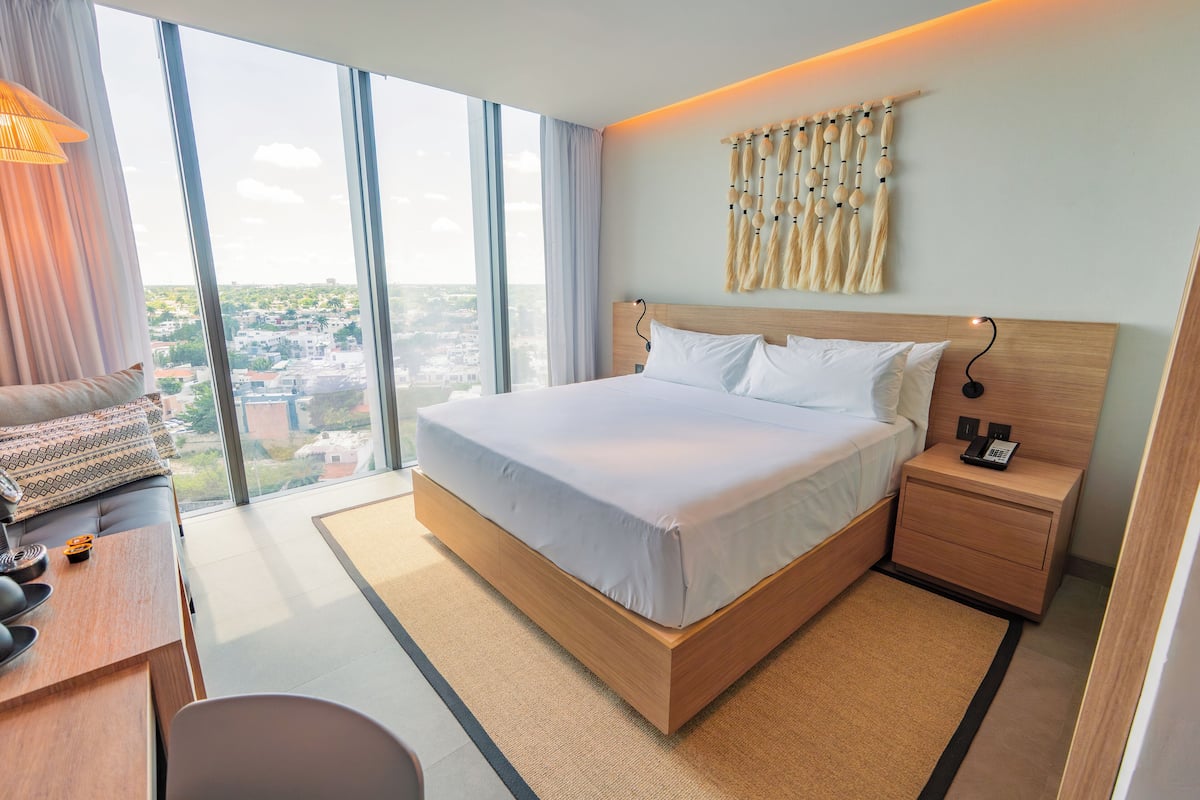 Premium Room, 1 King Bed, City View | In-room safe, desk, laptop workspace, blackout drapes