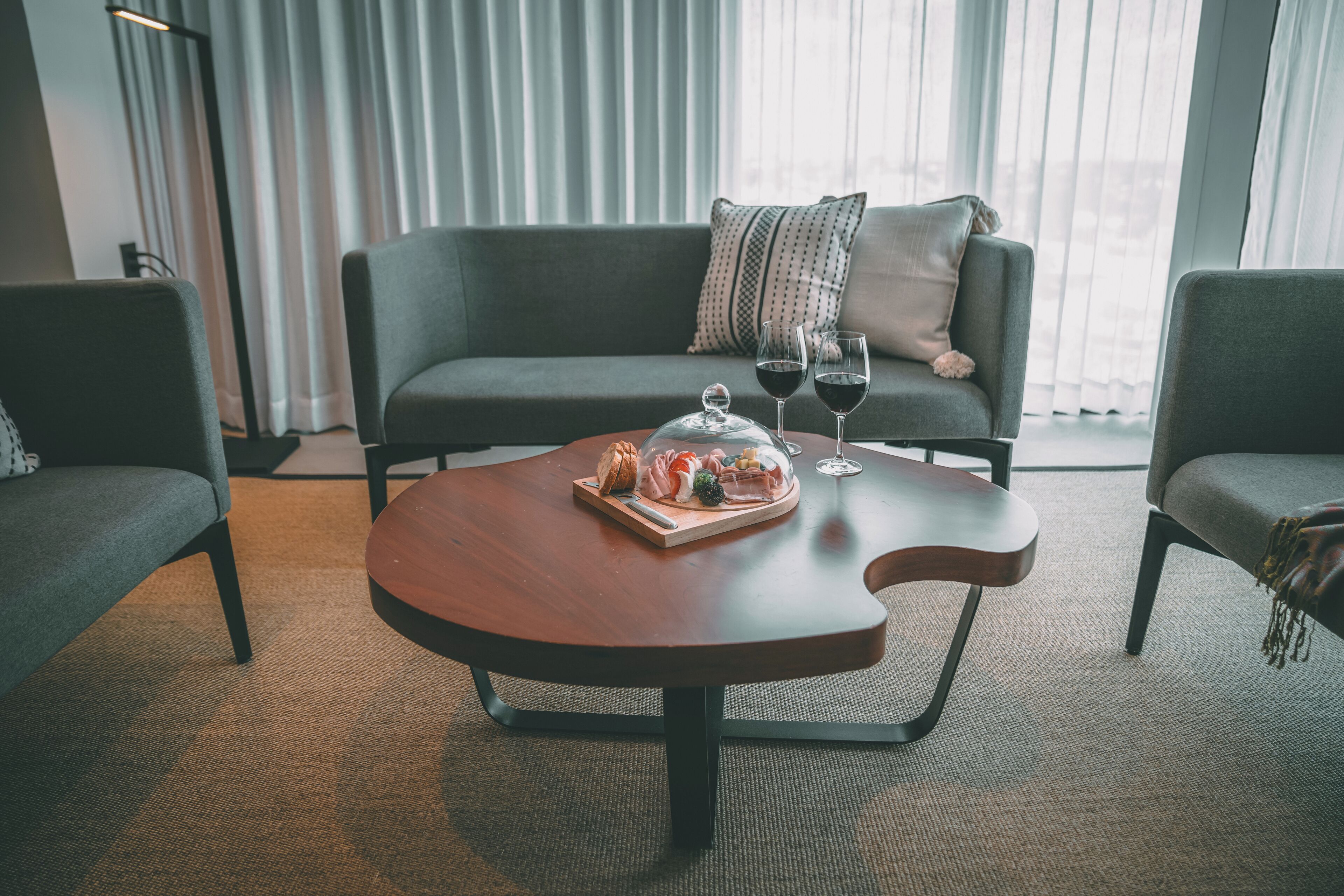signature suite | 1 bedroom, in-room safe, desk, laptop workspace