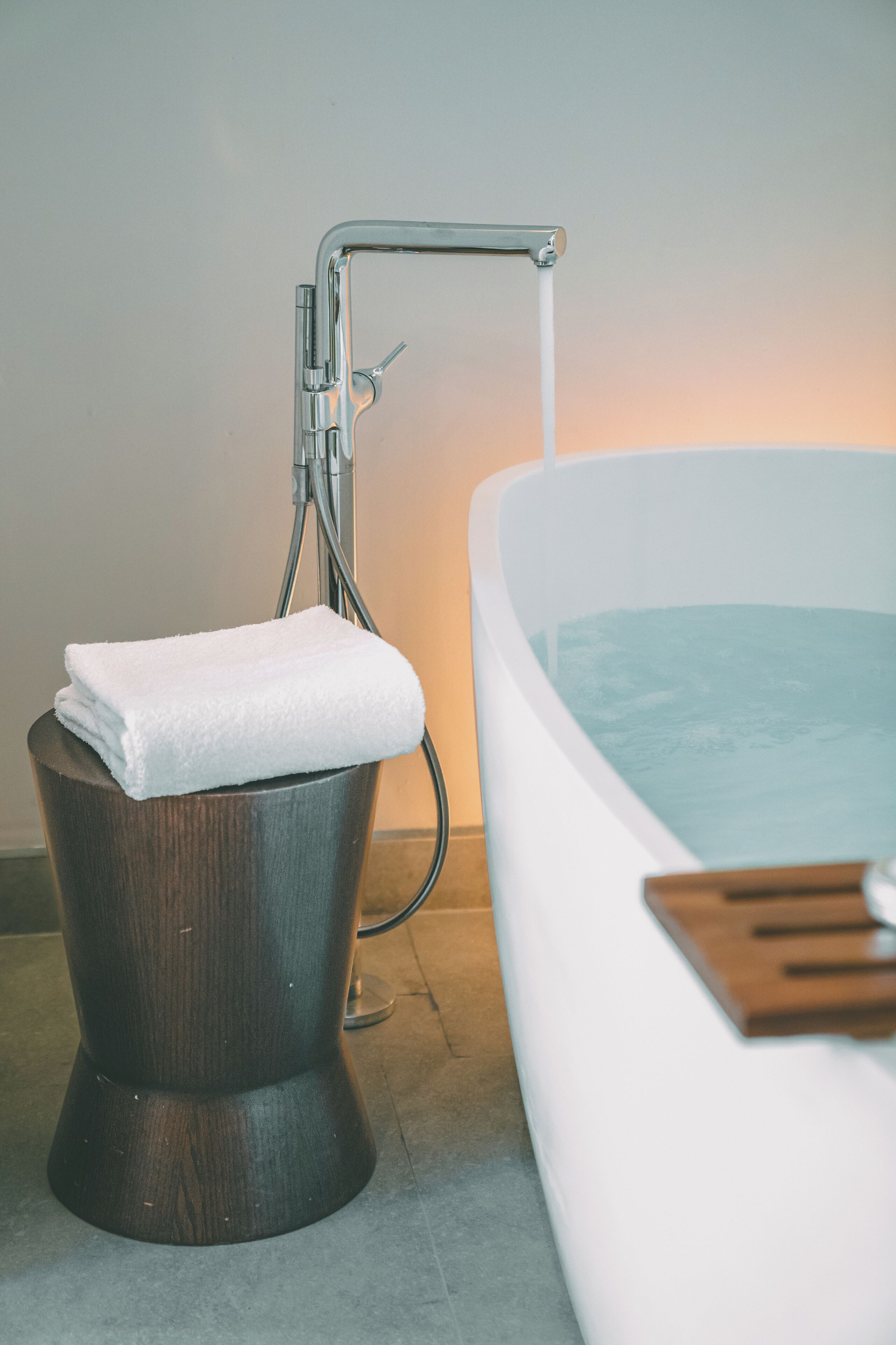 signature suite | 1 bedroom, in-room safe, desk, laptop workspace