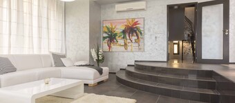 SG Villa - Luxurious Villa in Sozopol, Bulgaria