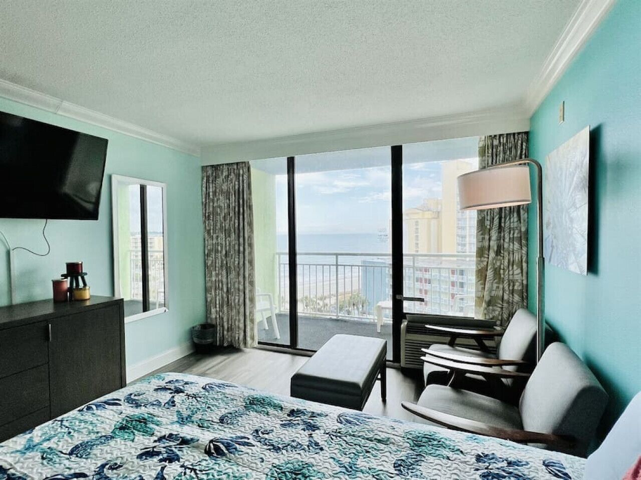 *Ocean VIEW Getaway*Queen Beds*Many Pools WATER Amenities*R88
