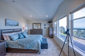 3 bedrooms, desk, iron/ironing board, free WiFi - The Captains Lookout  Sleeps 6, Hot Tub, Pet Friendly, Ocean View (Depoe Bay)