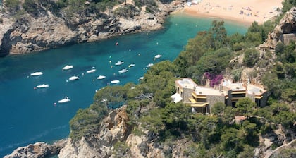 Naturaleza y relax a 5 min a pie de la playa.