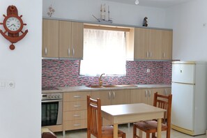 Chambre Double, balcon | Coin cuisine privé