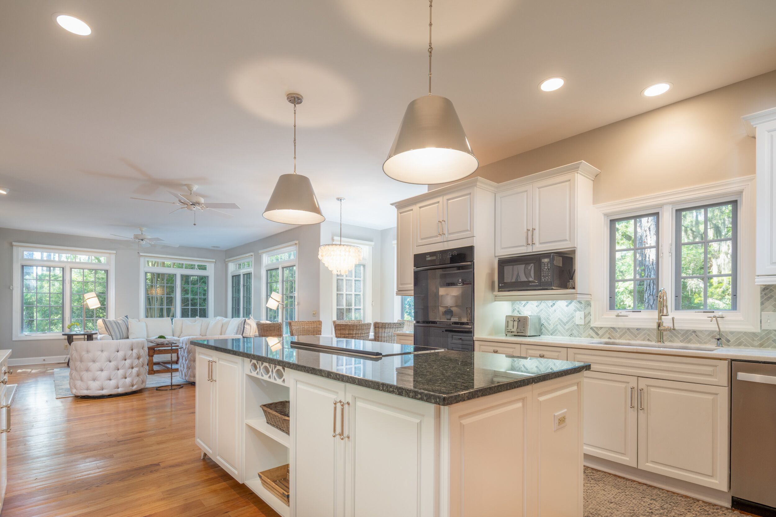 Heatable Pool, Stylish Decor, Classic BESTNEST at 10 Audubon Pond: Sea Pines