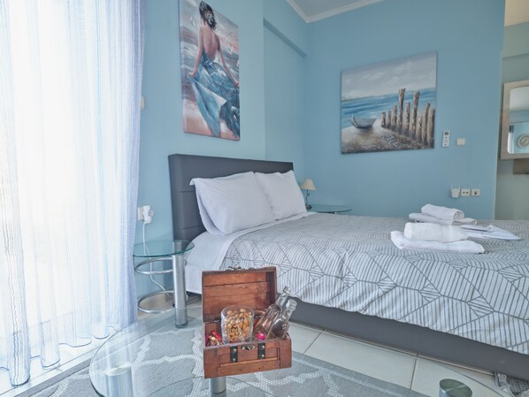 Fer et planche Ă repasser, Wi-Fi gratuit, draps fournis