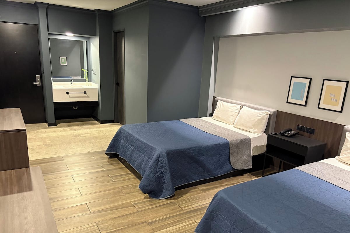 Classic Double Room, 2 Double Beds | Front of property