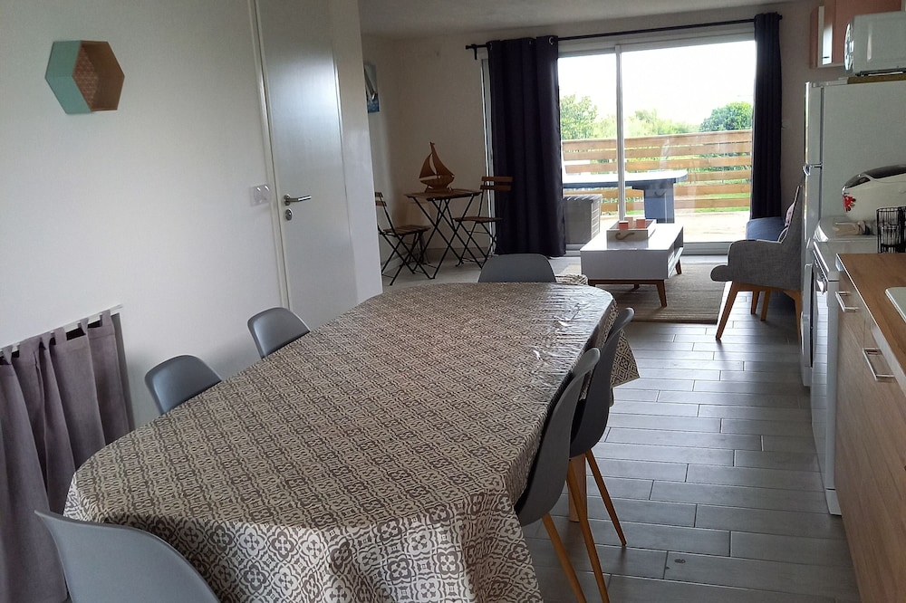 Maison Restaurée à Neuve à 1 km 500 de la mer