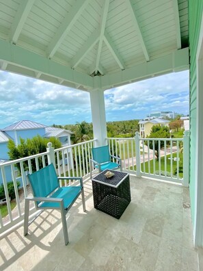 Terrace/patio - Bimini Sky, Amazing views Optional Golf Cart 2/2 (Bimini)
