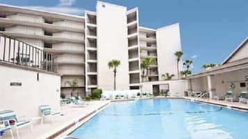 Condo, 2 Bedrooms | Pool