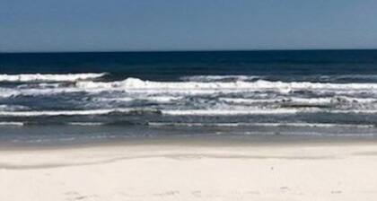 Anastasia 112 2 Bedroom Condo by RedAwning