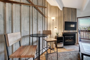 Condo, 2 Bedrooms | Dining - Ten Mile Creek 304 2 Bedroom Condo by RedAwning (Frisco)