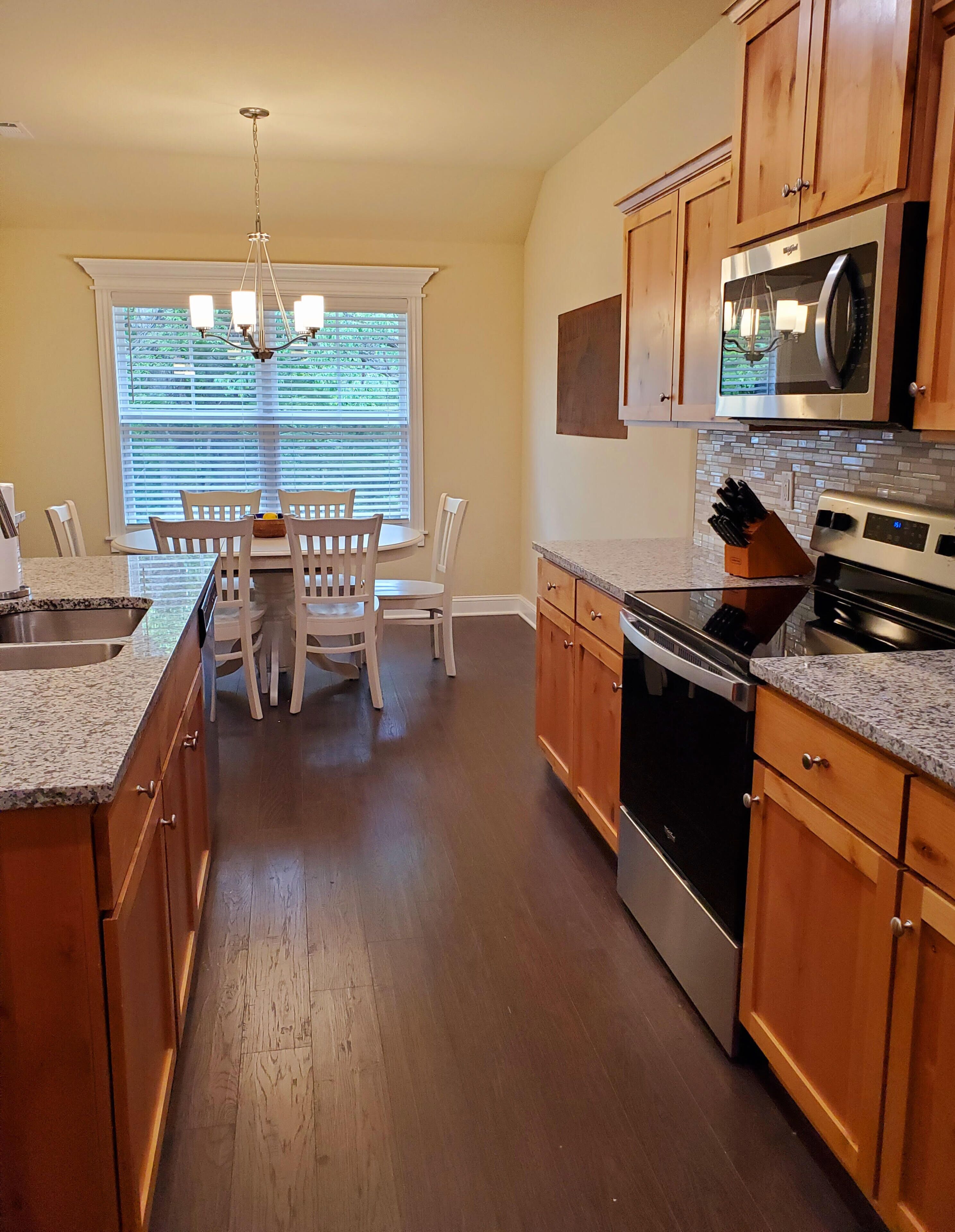 Villa Belle on the Lake. Close to Eureka Springs