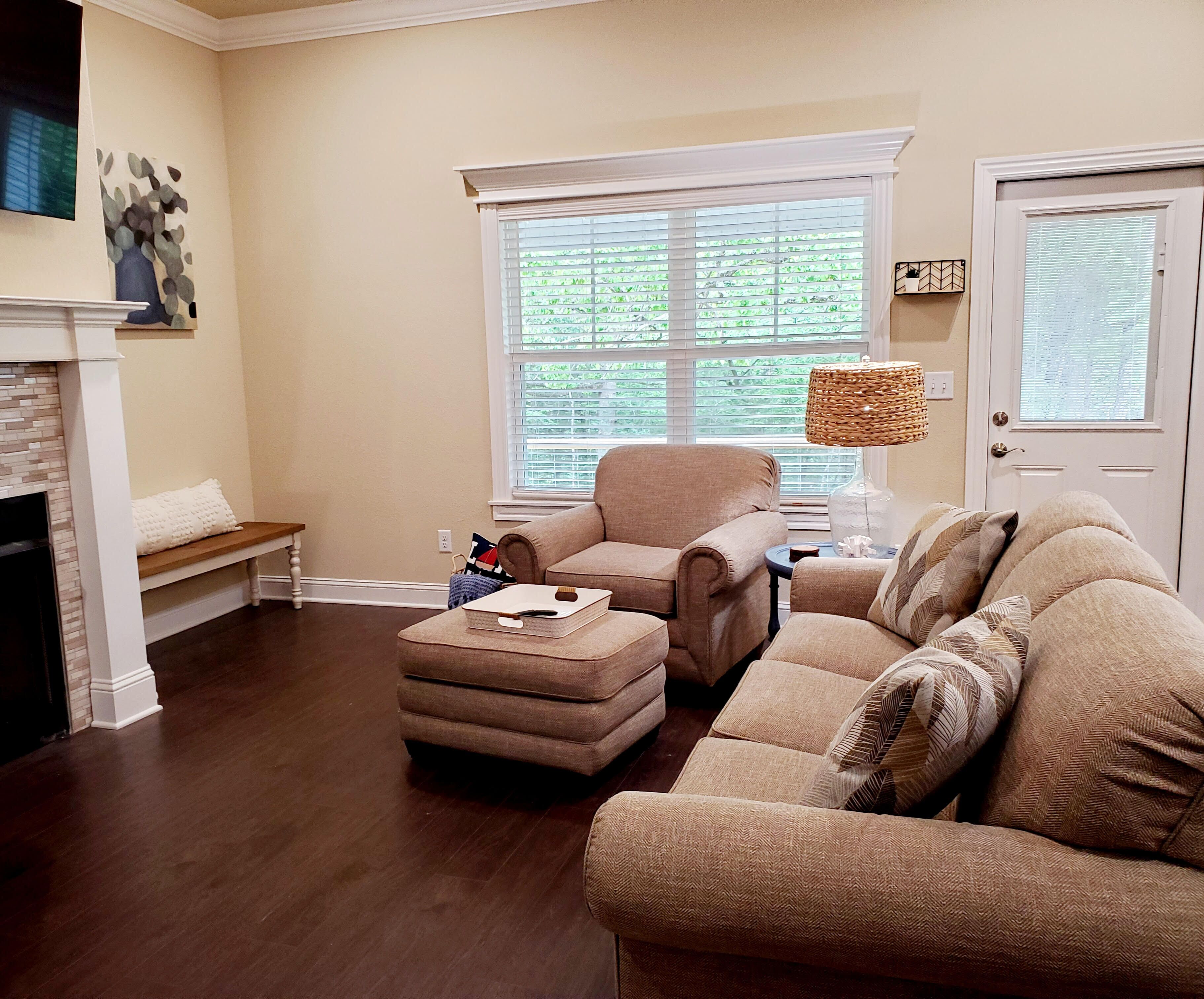 Villa Belle on the Lake. Close to Eureka Springs