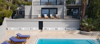Athenian Black Villa