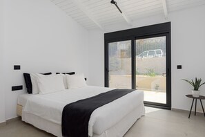 Luxury Villa, Private Pool, Sea View | 5 bedrooms, Egyptian cotton sheets, premium bedding, down comforters