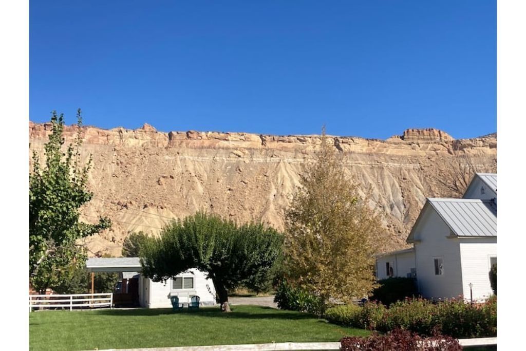 Carriage House on Fruit & Wine Byway