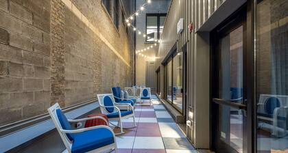 Canopy by Hilton Chicago Central Loop